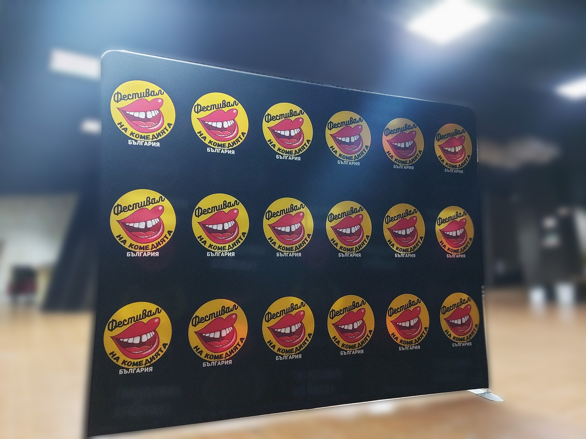 foto-stena-comedy Фото стена за събитие